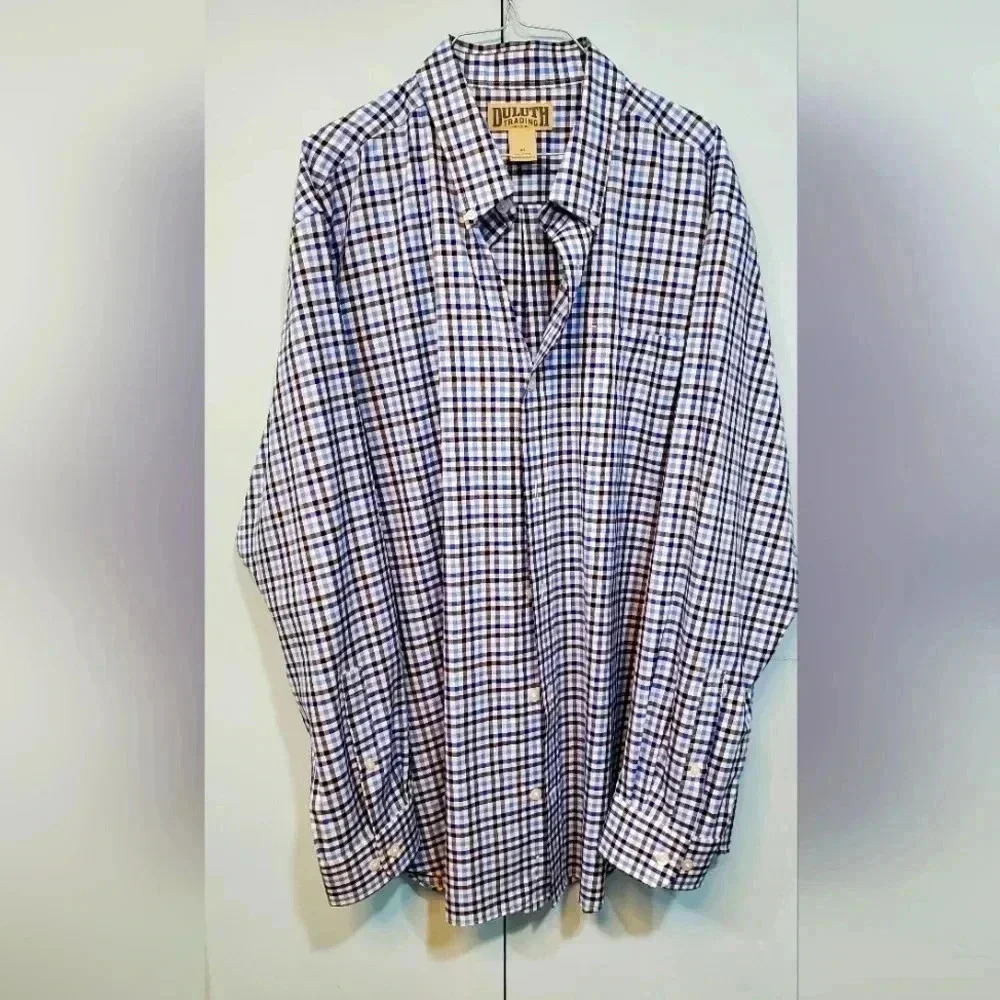 Duluth Trading Company long sleeve button down shirt size XL excellent condition